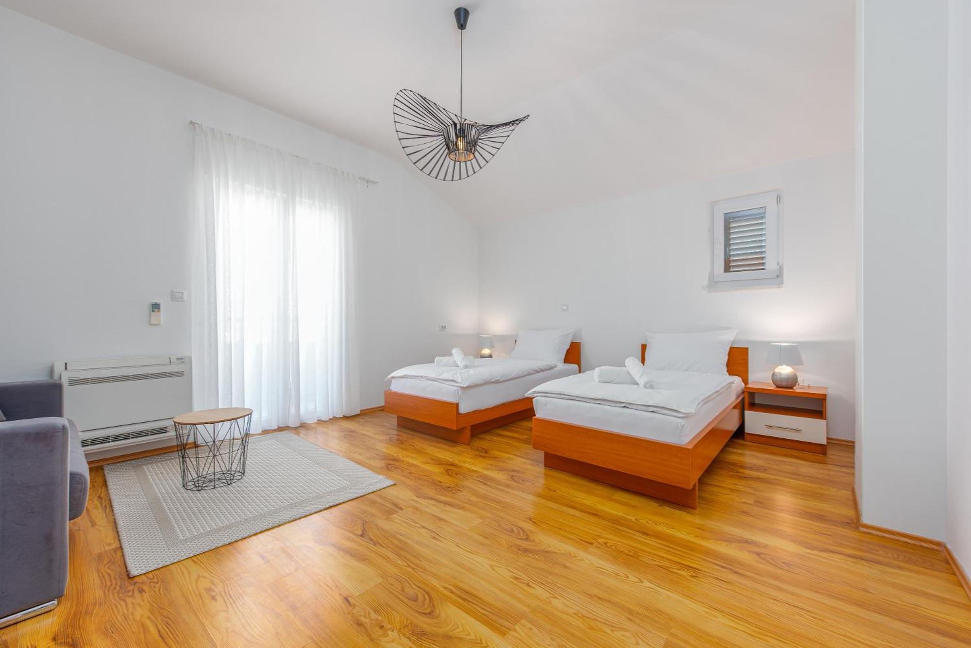 Apartments L&D Biograd Na Moru Exterior foto